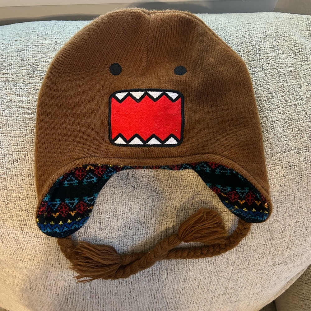 RARE Domo kun knit reversible tassel beanie y2k